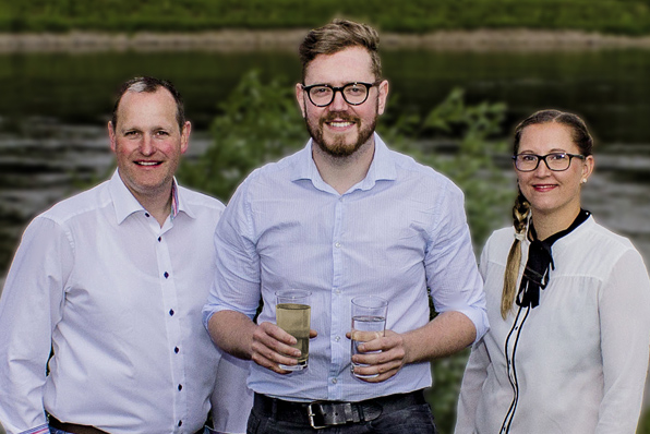 Foto zeigt: Martin Drewes (l.), Martin Deutscher und Martina Findling (r.)